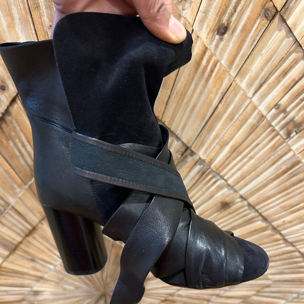 Isabel Marant Strappy Shoe Women’s Sz. 5 (New)
